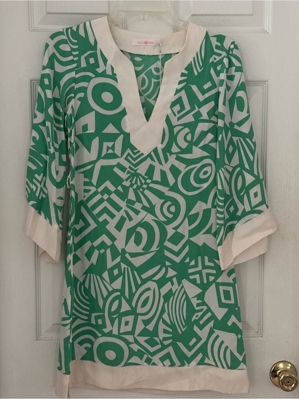 Alice & Trixie green and white Geometric silk V-Neck Tunic XS